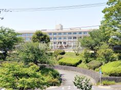 多摩市立西落合小学校