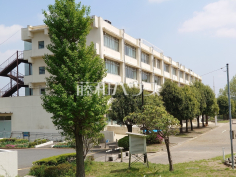 多摩市立貝取小学校