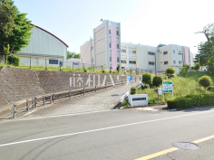 多摩市立愛和小学校