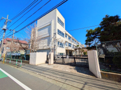 世田谷区立尾山台中学校