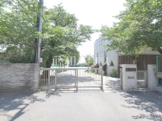 世田谷区立砧中学校