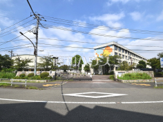 多摩市立多摩永山中学校
