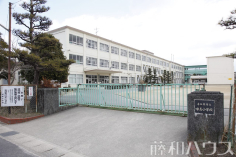 春日井市立味美小学校