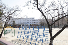春日井市立西山小学校