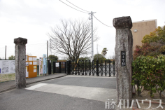 尾張旭市立旭小学校