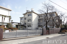 春日井市立西部中学校