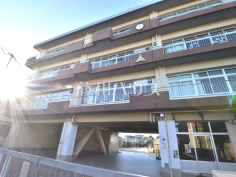新座市立新堀小学校