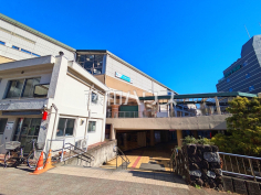 小田急永山駅