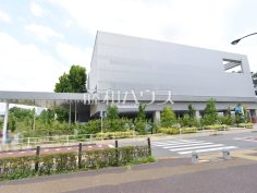 東京都立多摩図書館