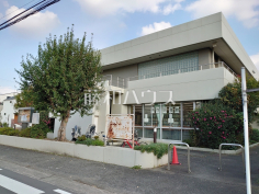 稲城市立第四図書館