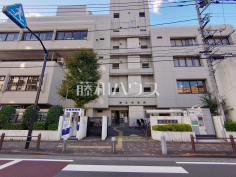 狛江市役所