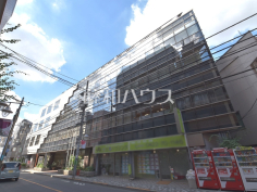 三鷹駅前図書館