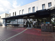 東村山市立中央図書館