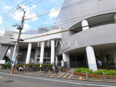 滝山図書館