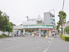 ファミリーマート 中野沼袋二丁目店