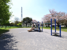 遊びと花木の広場