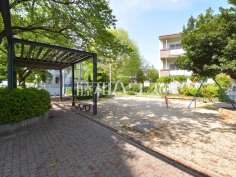 稲荷塚公園