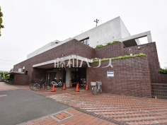 所沢市立所沢図書館狭山ケ丘分館