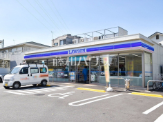 ローソン 狛江岩戸北三丁目店