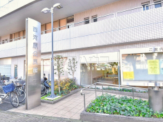 狛江市立西河原公民館図書室