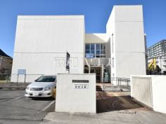 昭島市民図書館昭和分館