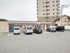 セブンイレブン府中是政3丁目店