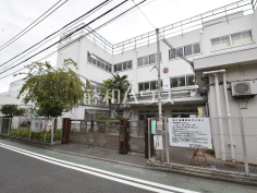 世田谷区立駒繁小学校