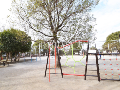 上連雀くすのき児童遊園