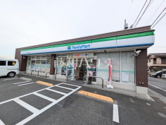 ファミリーマート 秀栄東浅川町店