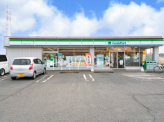 ファミリーマート 八王子バイパス店