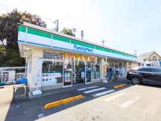 ファミリーマート 新滝山街道店