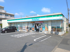 ファミリーマート　小金井中大附属前店