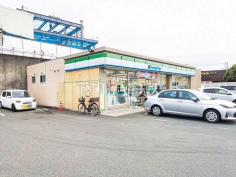 ファミリーマート八王子インター店