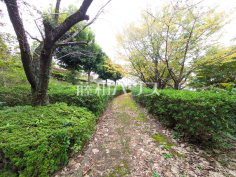 東中野かじざか公園