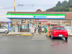ファミリーマート　八王子丹木町店