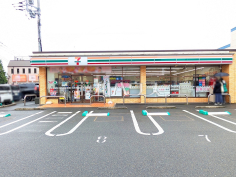 セブンイレブン八王子万町店