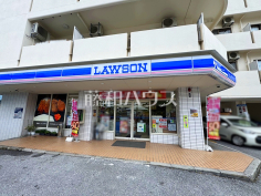 ローソン 那覇高良二丁目店