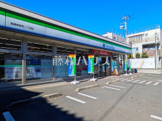 ファミリーマート　板橋東新町二丁目店