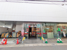 西友千歳烏山店