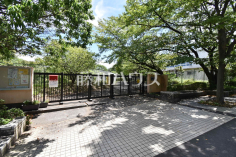 八王子市立南大沢中学校