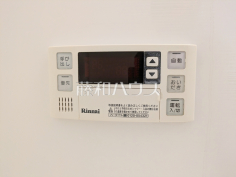 給湯リモコン【シャトラン調布】
追焚機能付で時間差入浴もOK　