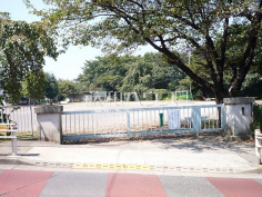 稲城市立第二小学校
