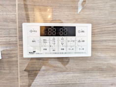 浴室給湯リモコン 追焚機能付で時間差入浴もOK 