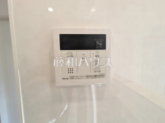 給湯機　【八王子市大和田町１丁目】 追焚き機能付きなので、生活時間の違う家族に便利です。 