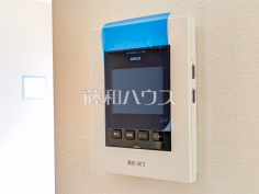 TVモニター付きインターホン TVモニター付きインターホンのため訪問者がひと目で分かります 