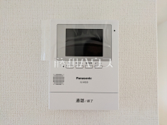 3号棟　TVモニター付きインターホン　【八王子市石川町】TVモニター付きインターホンのため訪問者がひと目で分かります　