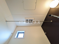 浴室換気乾燥機　【八王子市上柚木】雨の日の強い味方！浴室換気乾燥機付きユニットバスで洗濯物が乾かせます。
