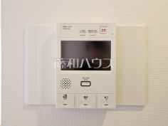 TVモニター付インターフォン　　【グレーシアパーク調布国領】
防犯に役立つTVモニター付インターフォン　