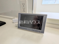 太陽光発電システム　【三鷹市中原３丁目】
クリーンな太陽エネルギーを活かす太陽光発電システムを搭載　