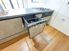 食器洗浄乾燥機 静音性や省エネ性に優れ、時間短縮に活躍する食器洗浄乾燥機 